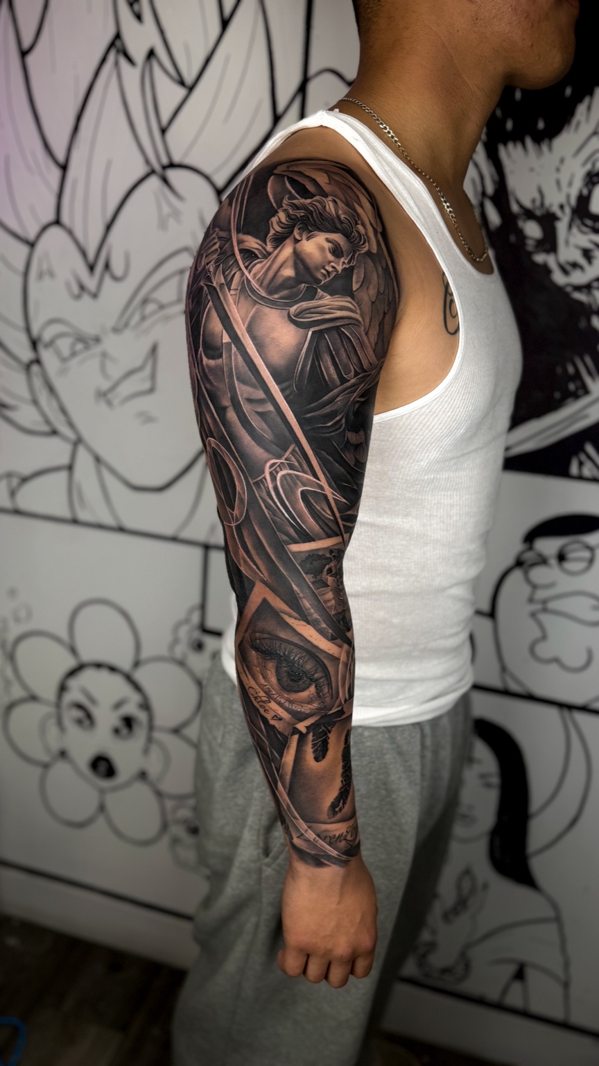 Angel and eye sleeve – 3 day session